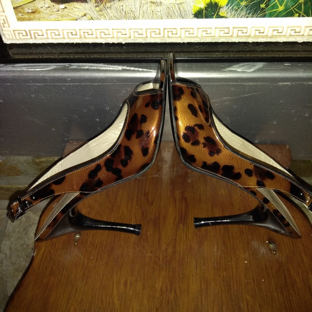 Stuart Weitzman Patent Leather Leopard Slngback - Picture 1 of 8